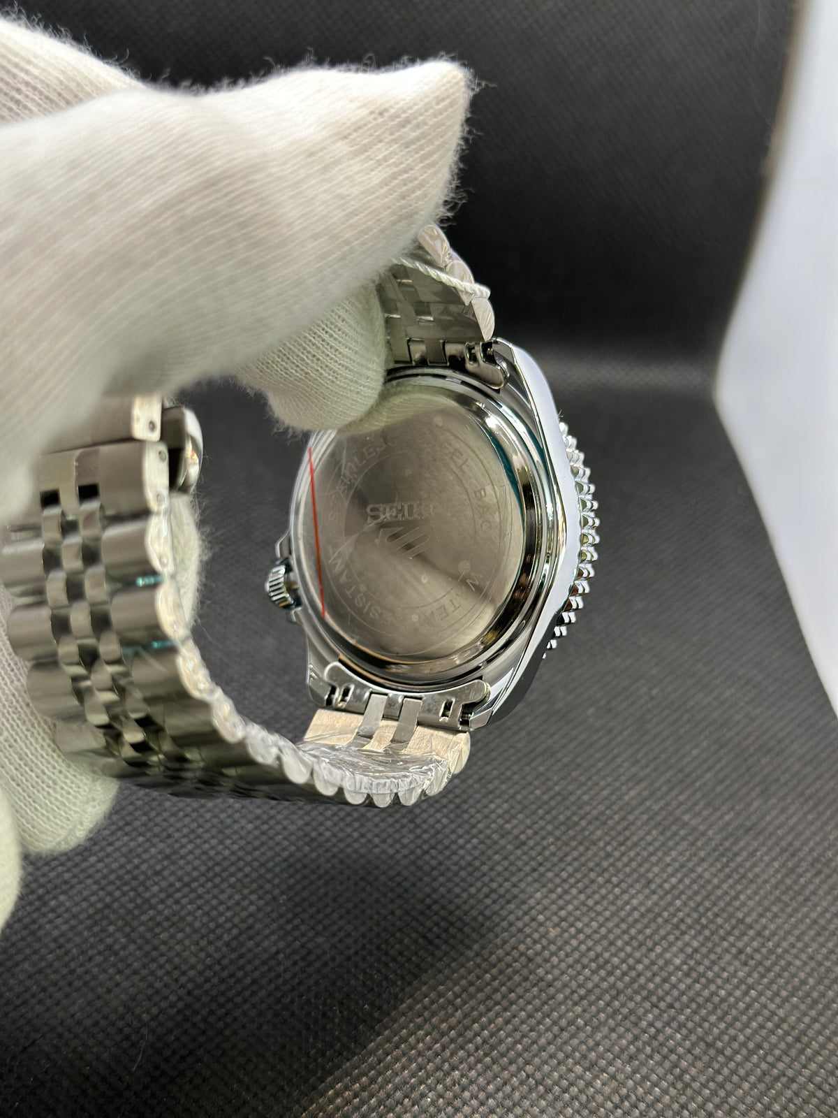 Seiko (quartz)