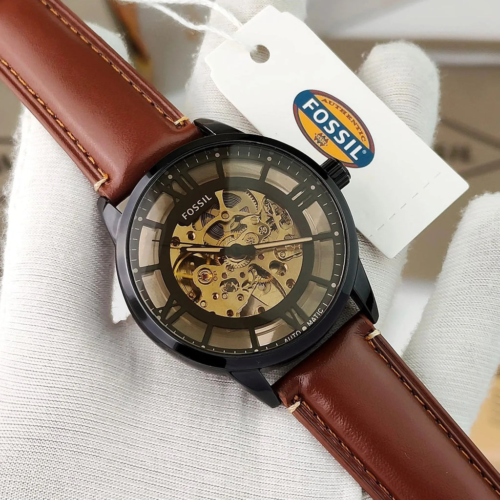 FoSSIl SKeieton Modern Macnine Automatic