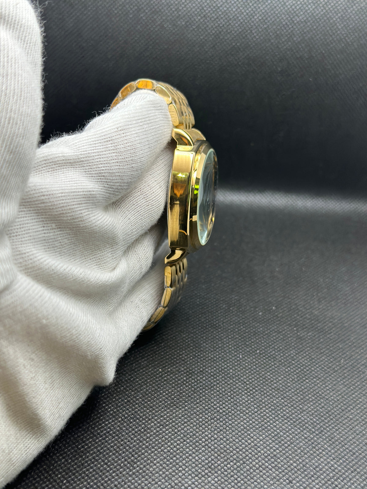 A|x chronological watch