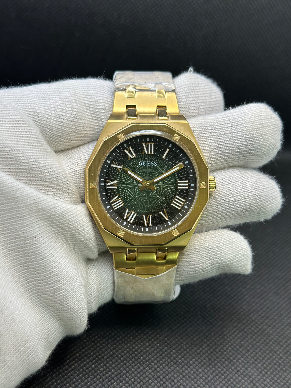 Guess og men